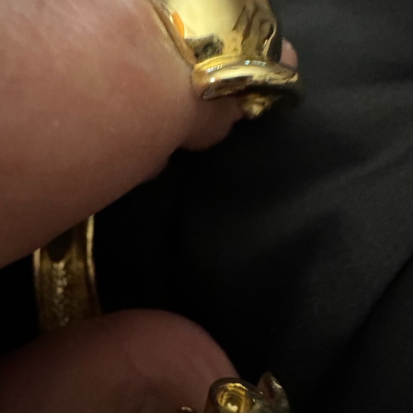 Bundle of 3 Cuff Bracelets Animal Print is Plunder Unique and very cool . - Picture 9 of 16